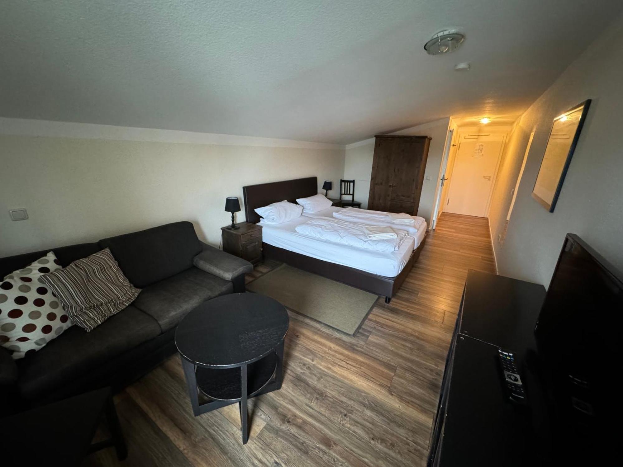 Borgo Antico Hotel Fehmarn Exterior photo